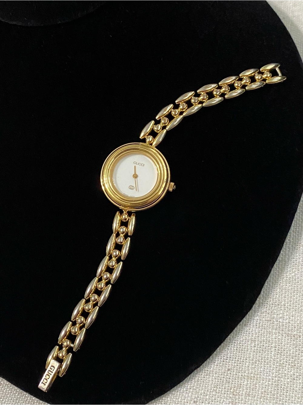 Gucci Bracelet Bezel Watch Interchangeable Goldtone Vintage 11/12